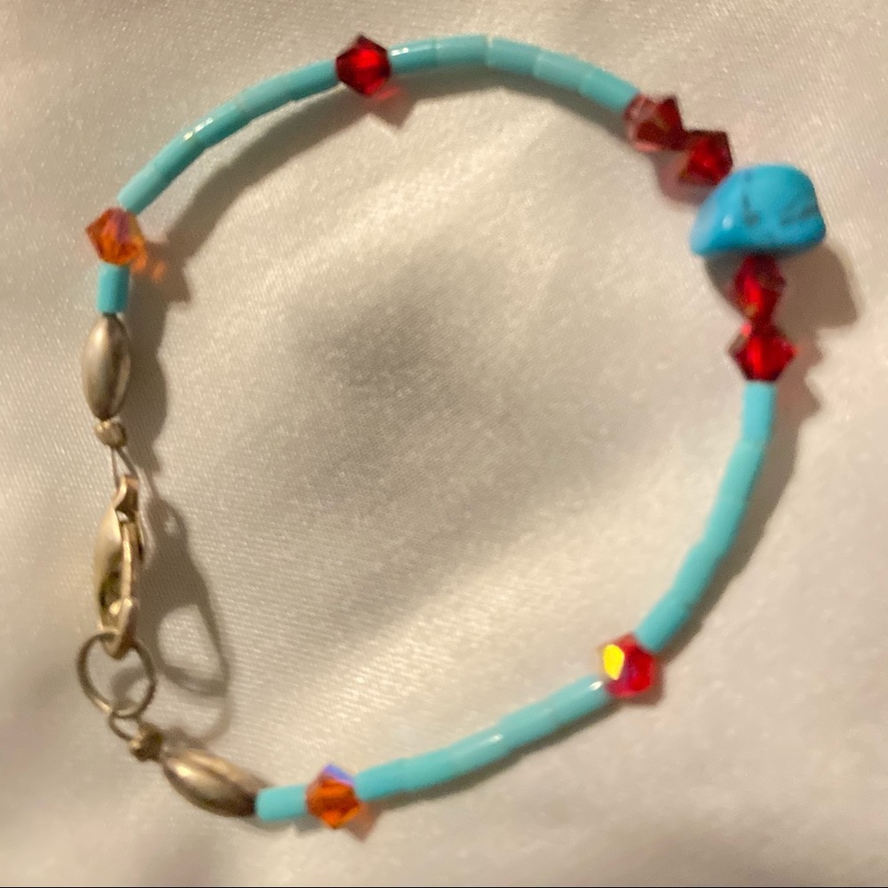 Toddler jewelry for pictures - Picture 3 of 3